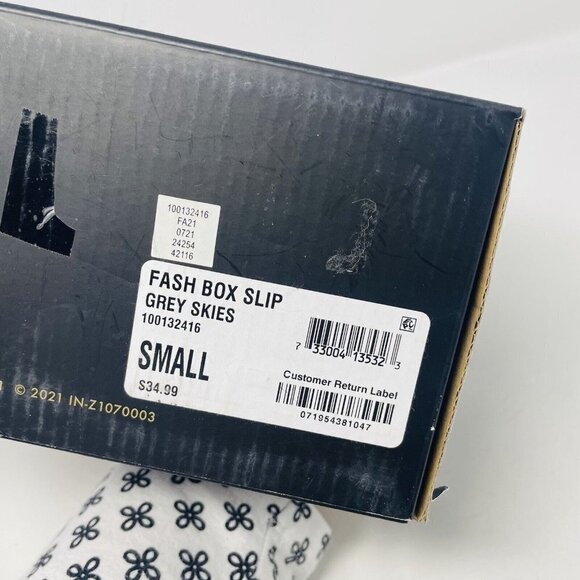 INC International Concept Womens Size 5/6 Pom Pom Velvet Clog Slippers $35 121 - Picture 7 of 7